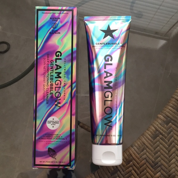 gentle bubble cleanser